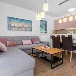 Three Olives Apartamento