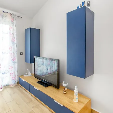 Three Olives Apartmán Tribalj