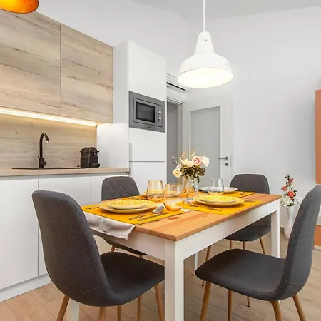 Three Olives Apartment