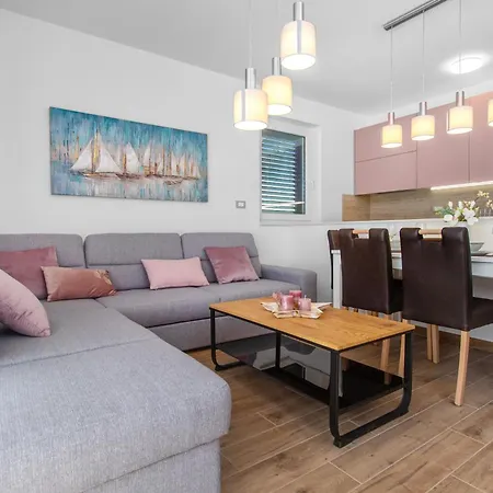 Three Olives Apartment