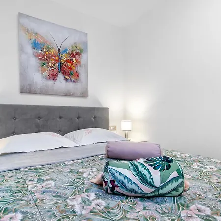 Three Olives Apartmán *