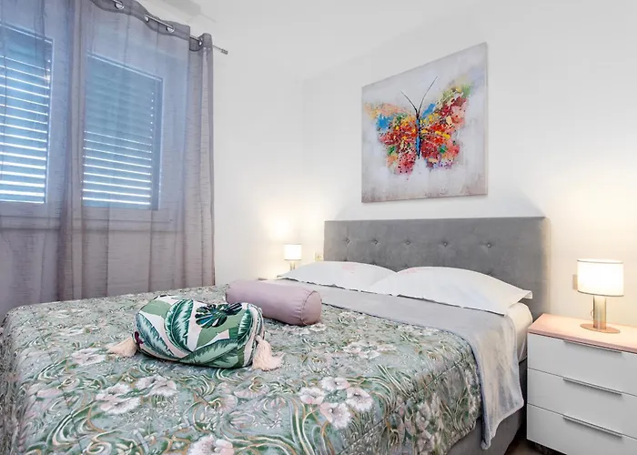 Three Olives * Tribalj